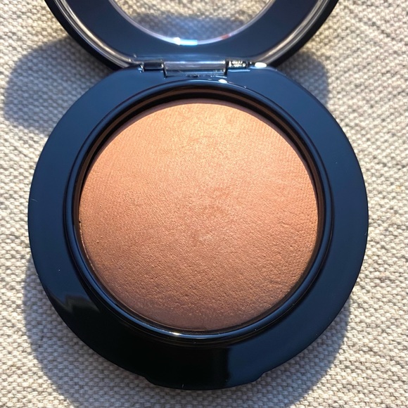MAC Blush NIB - Picture 2 of 2